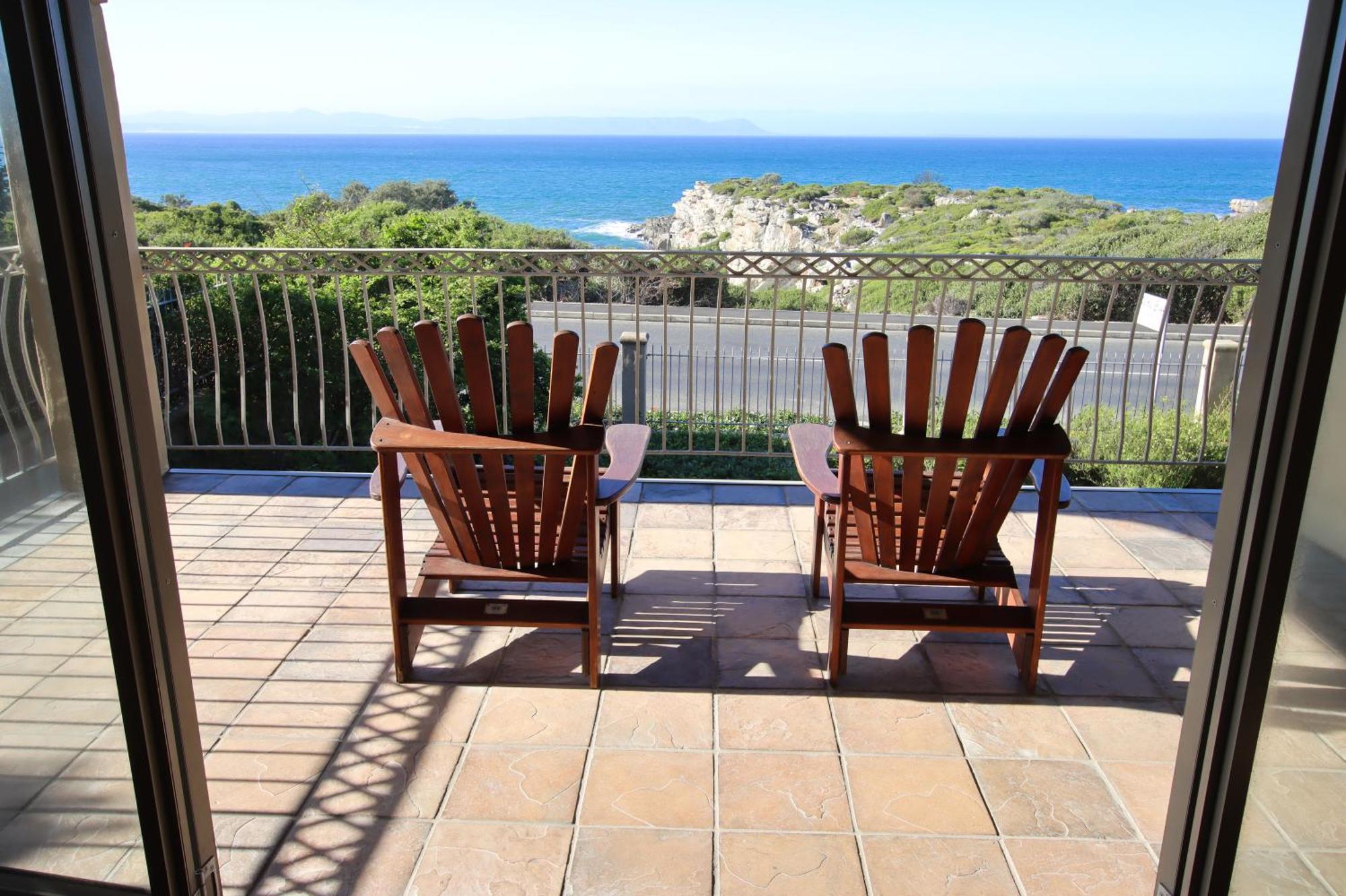 On The Cliff Guest House Hermanus Dış mekan fotoğraf