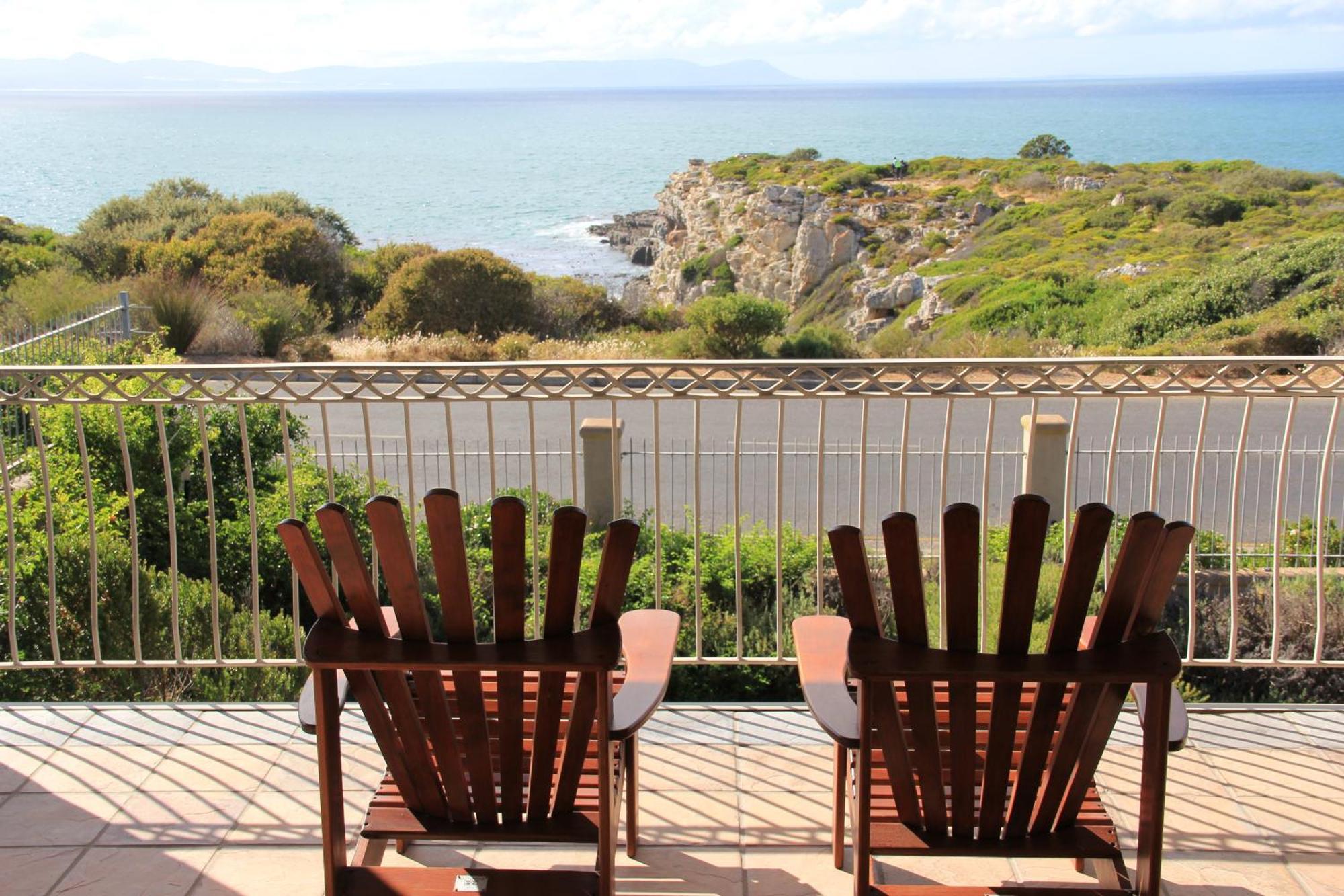 On The Cliff Guest House Hermanus Dış mekan fotoğraf