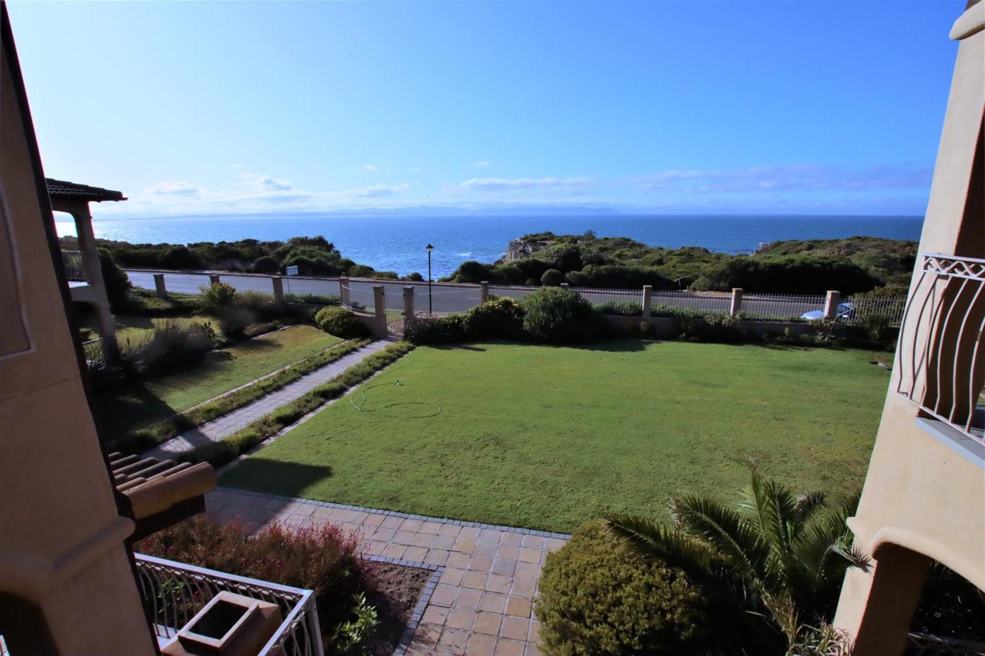 On The Cliff Guest House Hermanus Dış mekan fotoğraf